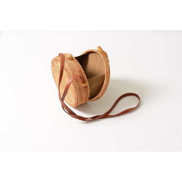 Rattan Boho Round Straw Bag - Picture 3 of 3